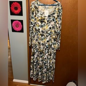 Floral long sleeve dress